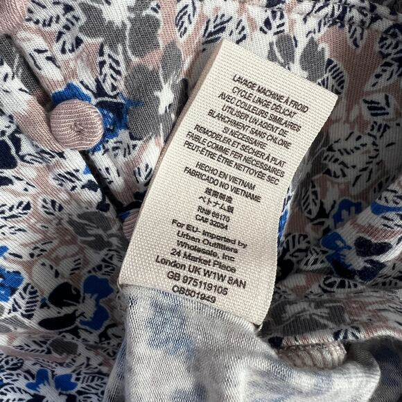 Free People Peasant Top Women's Hollywood Floral V-Neck Ruched Sleeve Top Size S - Picture 10 of 10